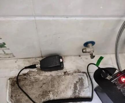 文登屋顶漏水维修公司分享下卫生间漏水的危害及解决方法